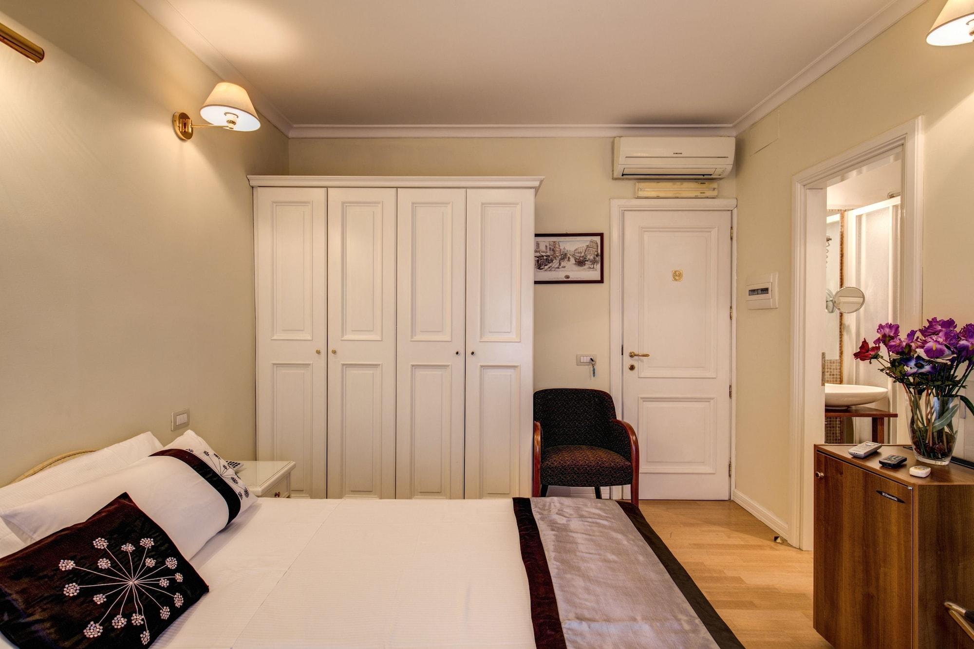 Flann O'Brien Rooms Roma Exterior foto