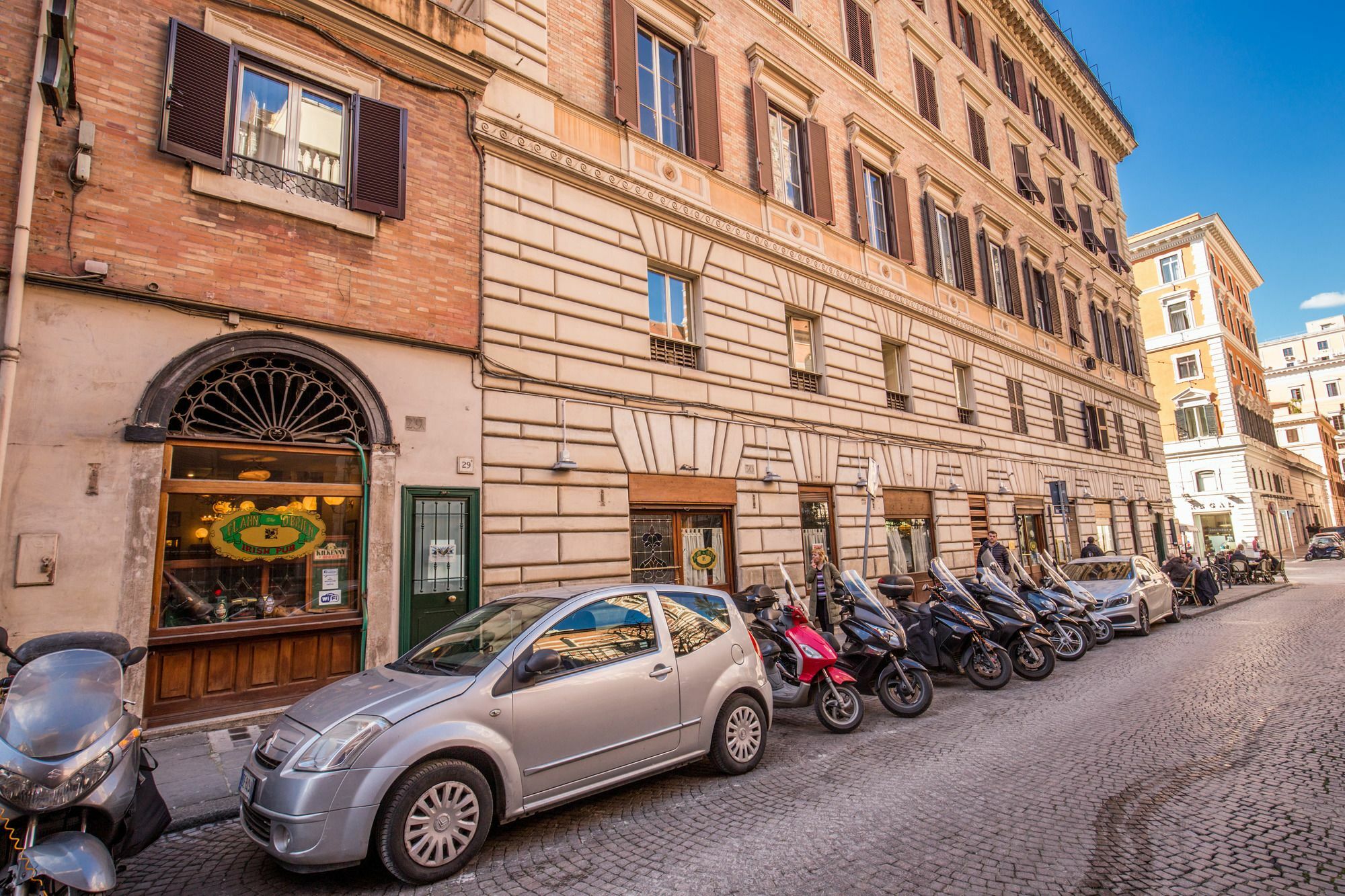 Flann O'Brien Rooms Roma Exterior foto